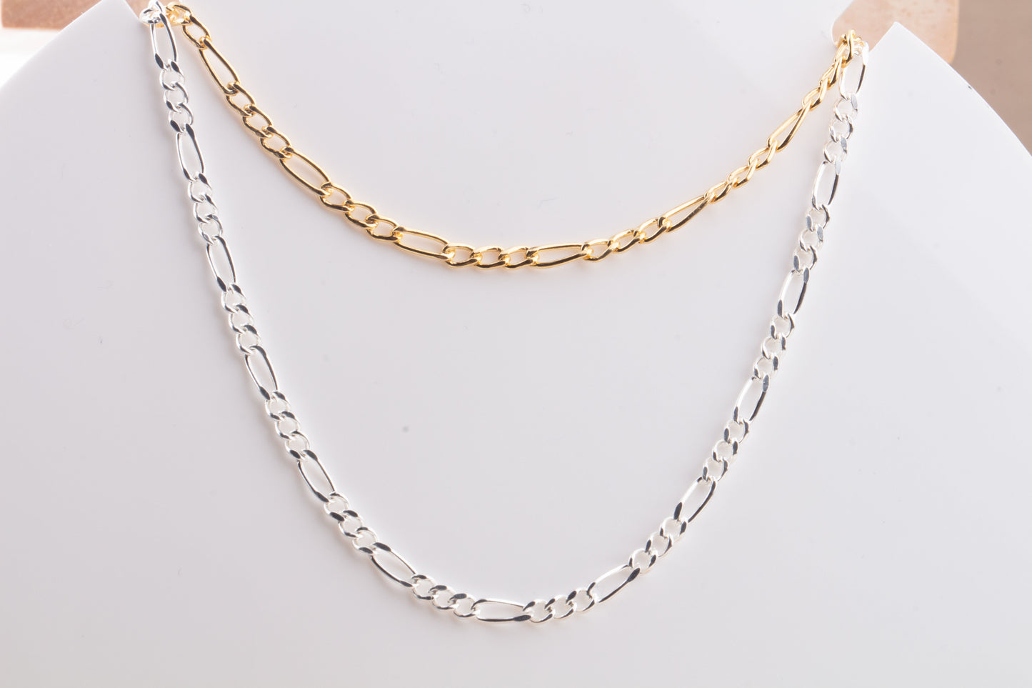 7mm x 3mm Figaro Chain by Foot in Sterling Silver, Gold Filled, Permanent Jewelry Chain, Bulk Dainty Fígaro Chain, Figaro Charm Bracelet