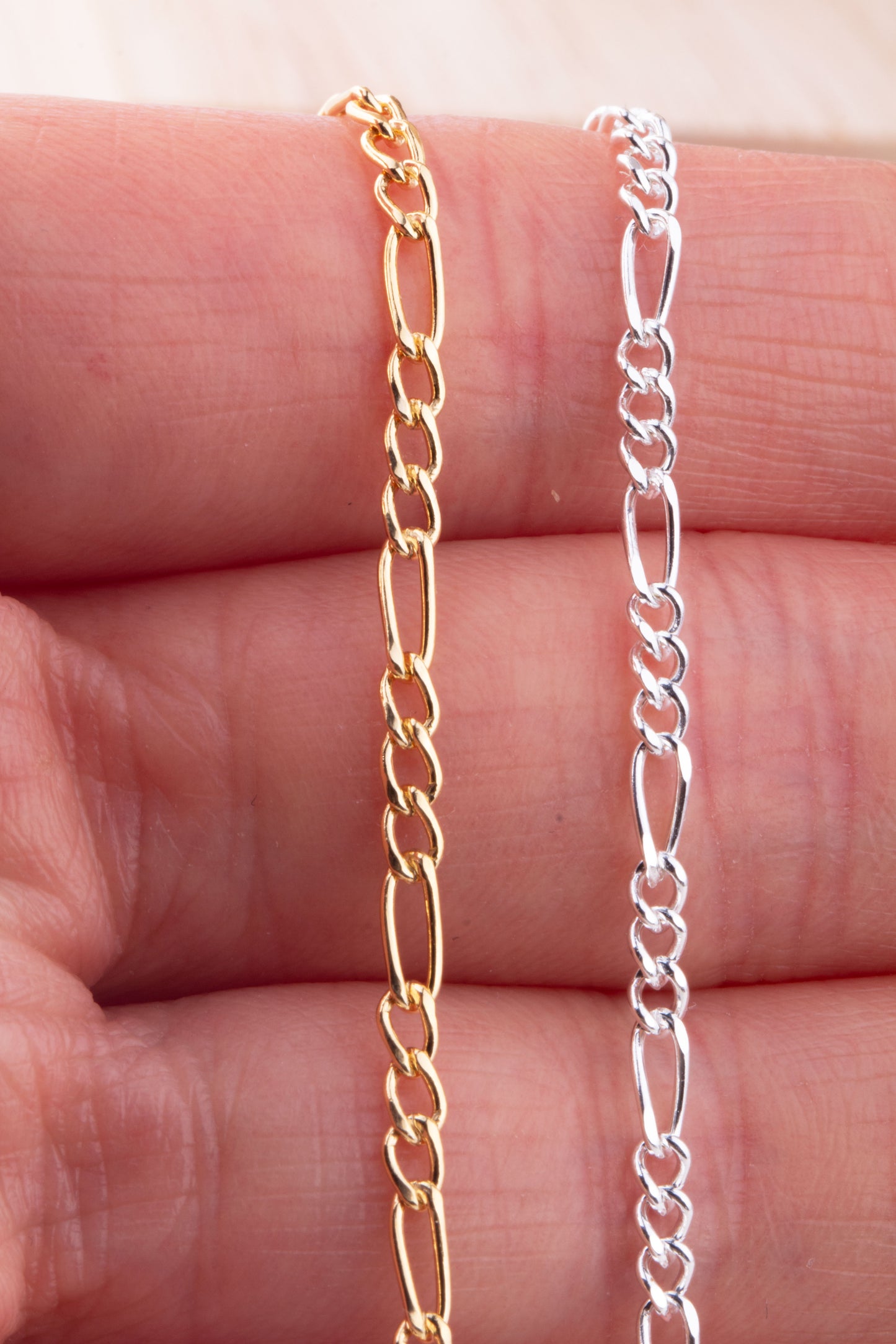 7mm x 3mm Figaro Chain by Foot in Sterling Silver, Gold Filled, Permanent Jewelry Chain, Bulk Dainty Fígaro Chain, Figaro Charm Bracelet
